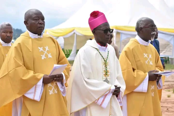 Nouvel Evêque du diocèse de Bubanza, lors de sa consécration
